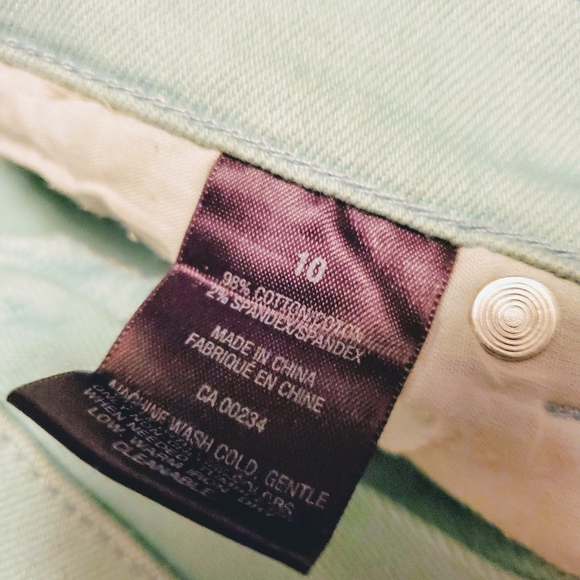 🌴 **SALE**BOGO** Minty green jeans! - Picture 4 of 5